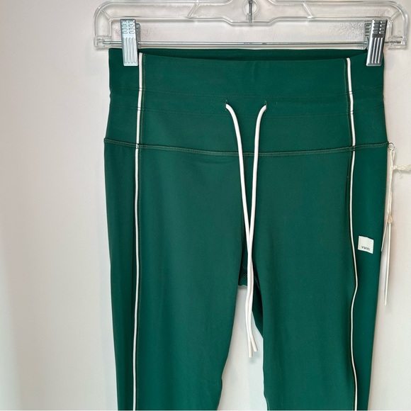 NWT Vuori Daily Piped Legging Viridian Size Small - Picture 6 of 16
